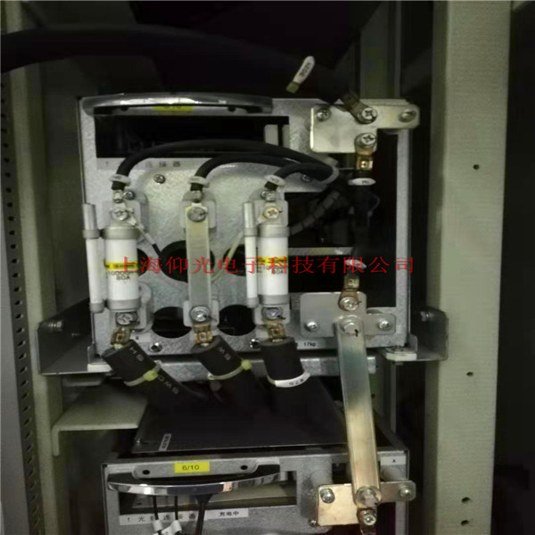 變頻器上電跳閘現場維修找上海仰光,施耐德變頻器報LCF故障維修