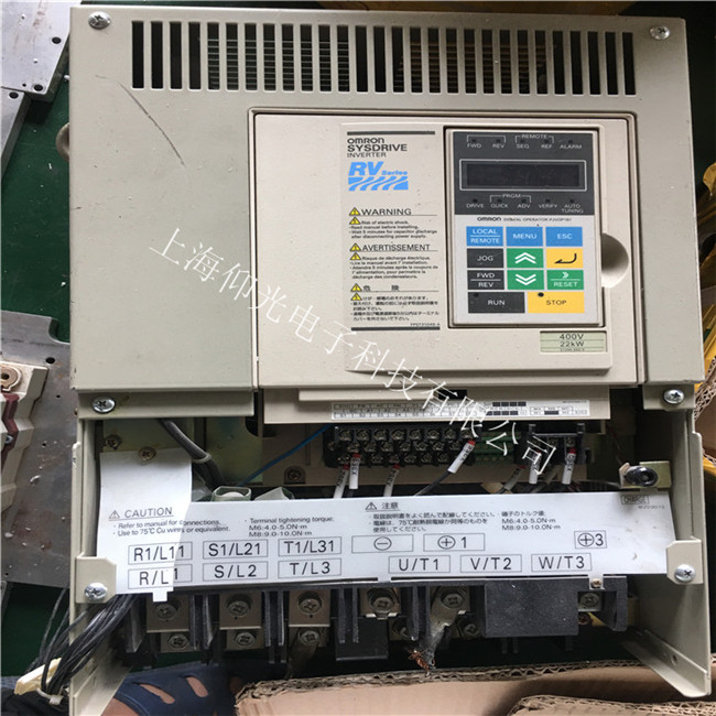 歐姆龍變頻器3G3JZ-A2022上電沒反應維修