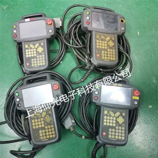 現代機器人電路板示教器維修