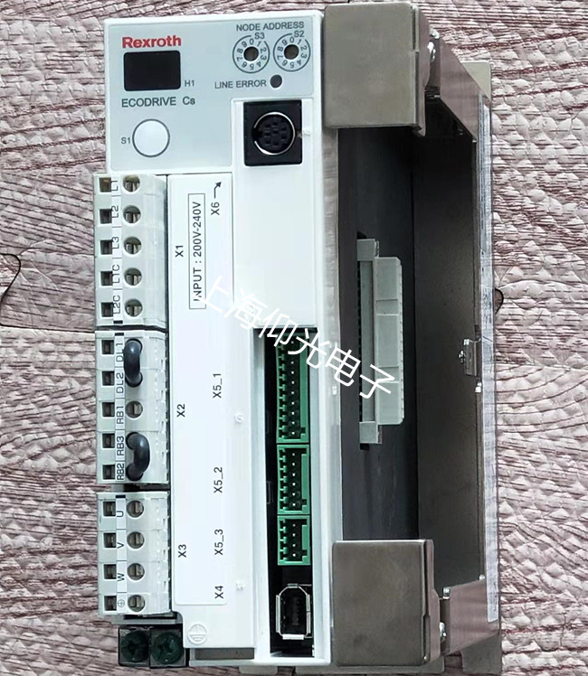 縫紉機(jī)械力士樂(lè)驅(qū)動(dòng)器顯示C0201錯(cuò)誤代碼怎么維修