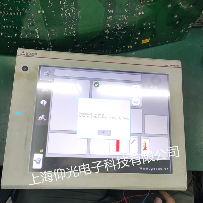 清遠三菱gt1562觸摸屏顯示屏很暗但仍能讀取維修