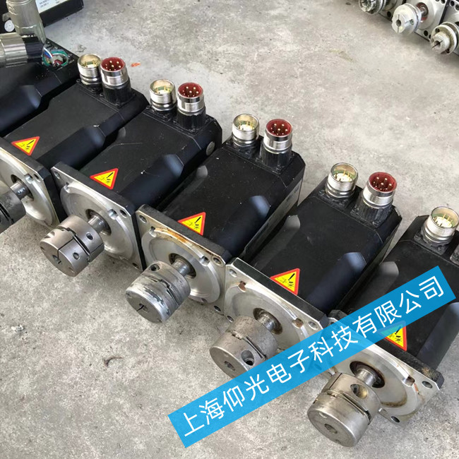 貝加萊伺服電機抱閘維修方法/8LSA56.E0045D200-0