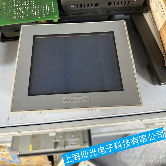 成都普洛菲斯觸摸屏GP4000系列通電后反復(fù)閃屏不開機故障維修專家