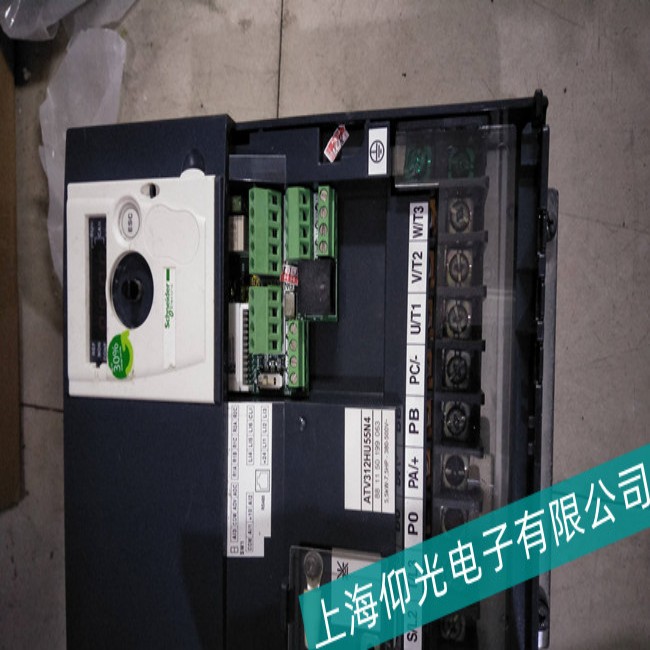 上海施耐德變頻器ATV61系列無法開機故障維修免費檢測