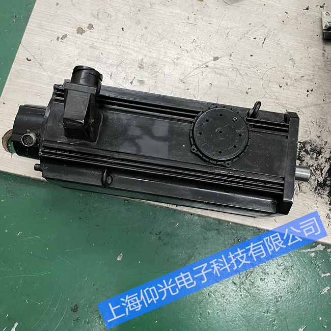 裝配機(jī)力士樂(lè)伺服電機(jī)報(bào)警顯示C0121維修方法